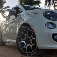 اجاره ماشین رنت خودرو شیک مینی کلاس فیات FiAT 500