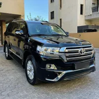 اجاره خودرو/لندکروزر/رنت ماشین/کرایه۲۰۲۱