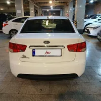 اجاره خودرو سراتو/اجاره ماشین سراتو/رنت سراتو