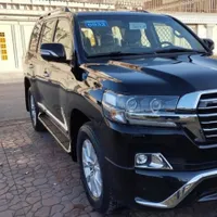 اجاره خودرو /تویوتا لندکروز۲۰۱۳/فیس لیفت