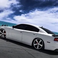 اجاره خودرو رنت ماشین کرایه چارجر rt8سیلندر