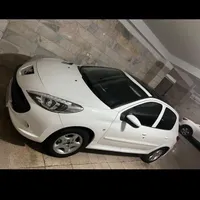 سراتو 207 رنت خودرو